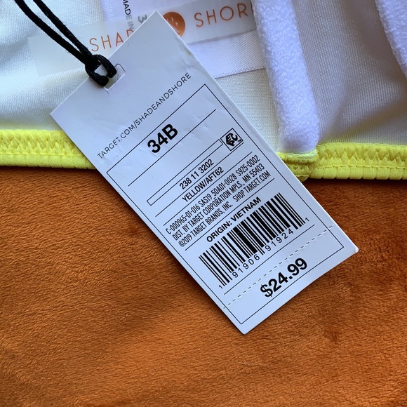 Target ‘Shade&Shore’ Yellow Bikini Top - Picture 6 of 6